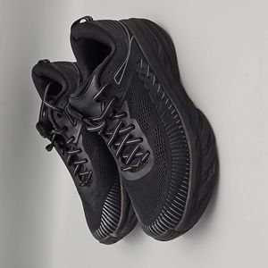 HOKA ONE ONE Bondi 7 Running Shoe Black Women 10.5